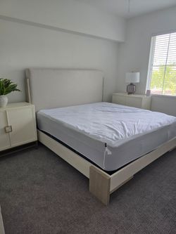 King bed - Miramar Light Tone Uph Panel Bed + mattress