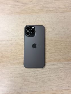 iPhone 15 Pro Max - Unlocked - 256GB 