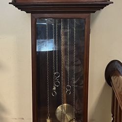 Grandfather Clock  79"x19" (Includes delivery**and Installation