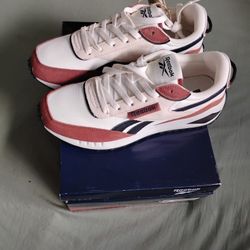 Brand New Reebok Men's Sneakers 