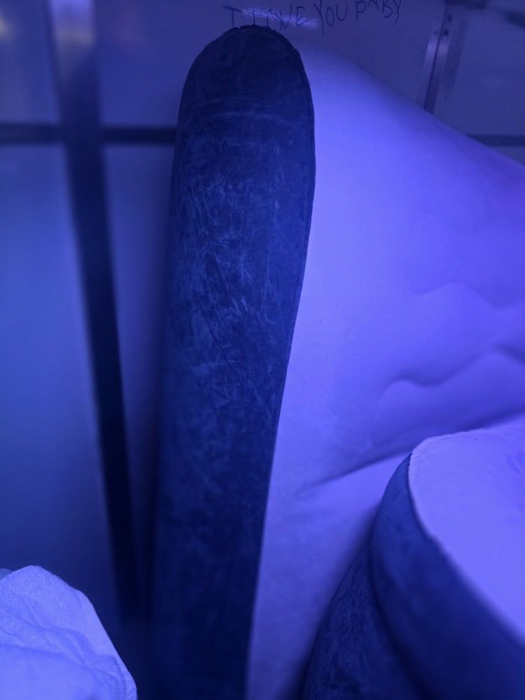Air Mattress with Built-in Headboard