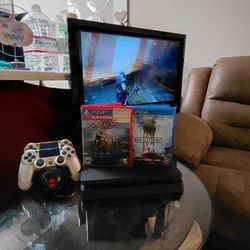 PS4 W/2 Controllers-Charging Station+2 Games!!