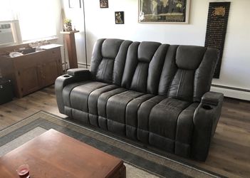 Viking Graphite 83'' Manual Reclining Sofa with USB Port