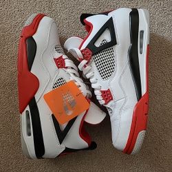 Air Jordan Retro 4 "Fire Red" Size 12 Men