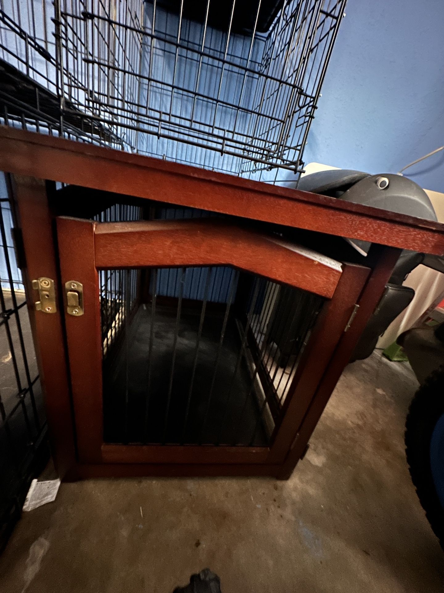 Wooden Dog crate and gate