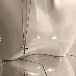 925 Sterling Silver Thin Cross Charm Pendant 