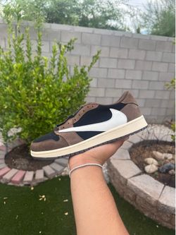 Jordan 1 Travis Scott Low OG Mocha (Read Description)