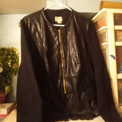 Chico's Faux Leather Shacket

Women's Size 3