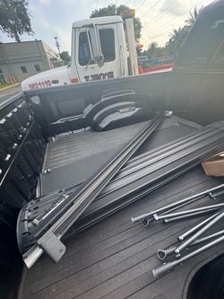 Ram 2500 hard roll up tonneau cover