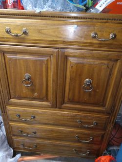 Cabinet Dresser Fron Davis Sold Cabinets