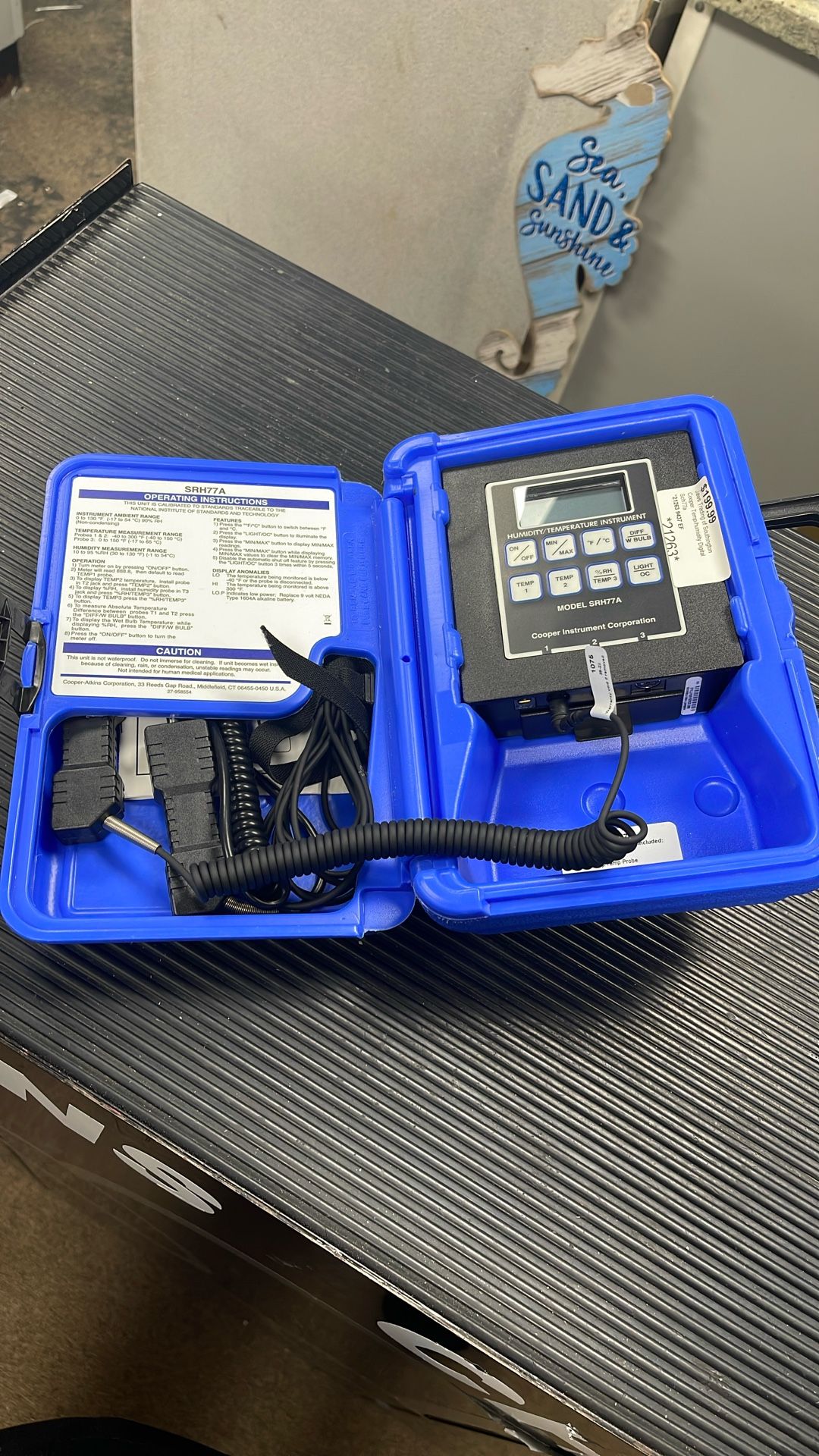 Cooper Temp/Humidity Digital Sch77 A