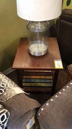 Square end table with shelf