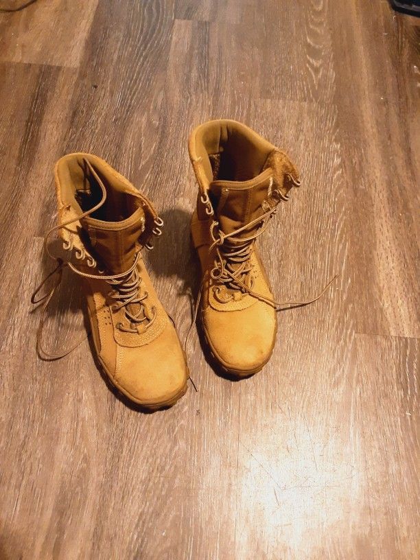 Rocky Tactical Boots