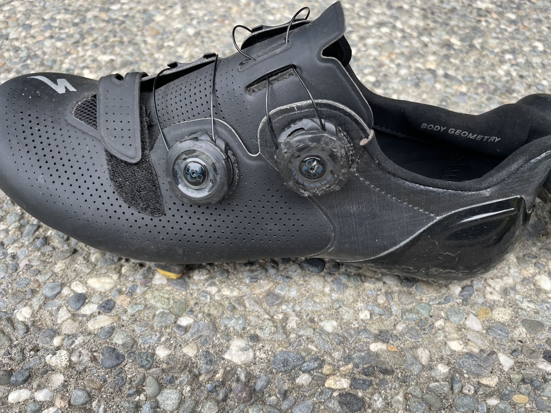 Specialized S-6 Size 41 Wide Cycling Shoes