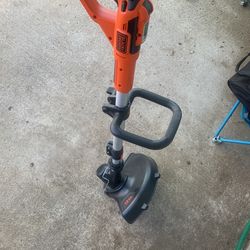 Black & Decker 13” Weed Wacker