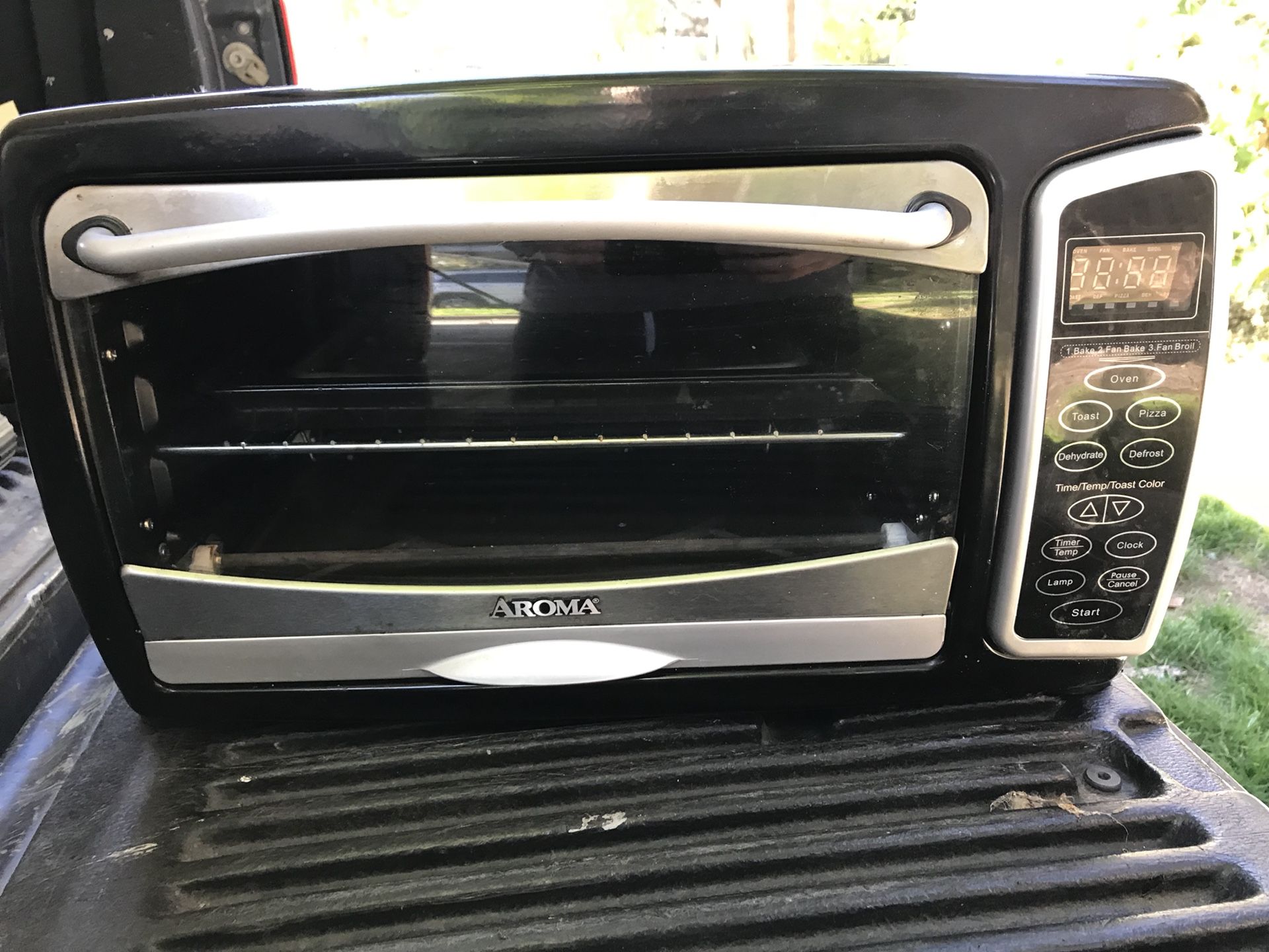 Aroma Toaster Oven