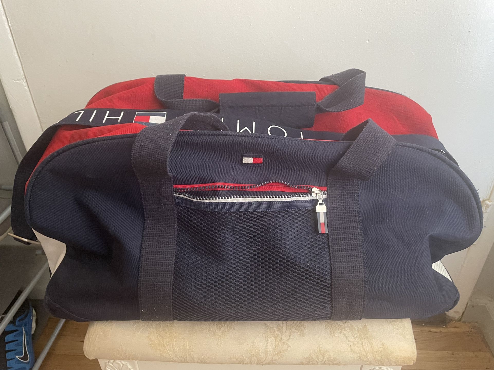 Tommy Hilfiger Large Canvas Duffle Bag - Feel Free To Ask Questions