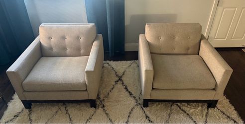 Accent chairs