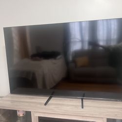Samsung 65” TV