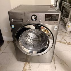 Lg Washer And Pedestals