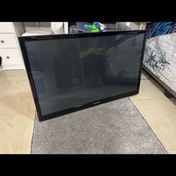 SAMSUNG TV