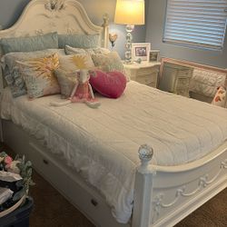 Disney Princess Full Bedroom Set