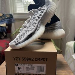 Yeezy 350 V2 CMPCT