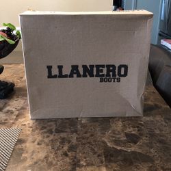 Llanero Boots Mens Size 28