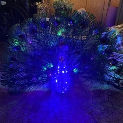 Lowe’s Holiday Living 3-ft LED Peacock Yard Decoration Indoor or Outdoor Lawn