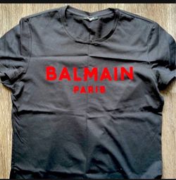 Brand new Balmain T- shirt (Medium)