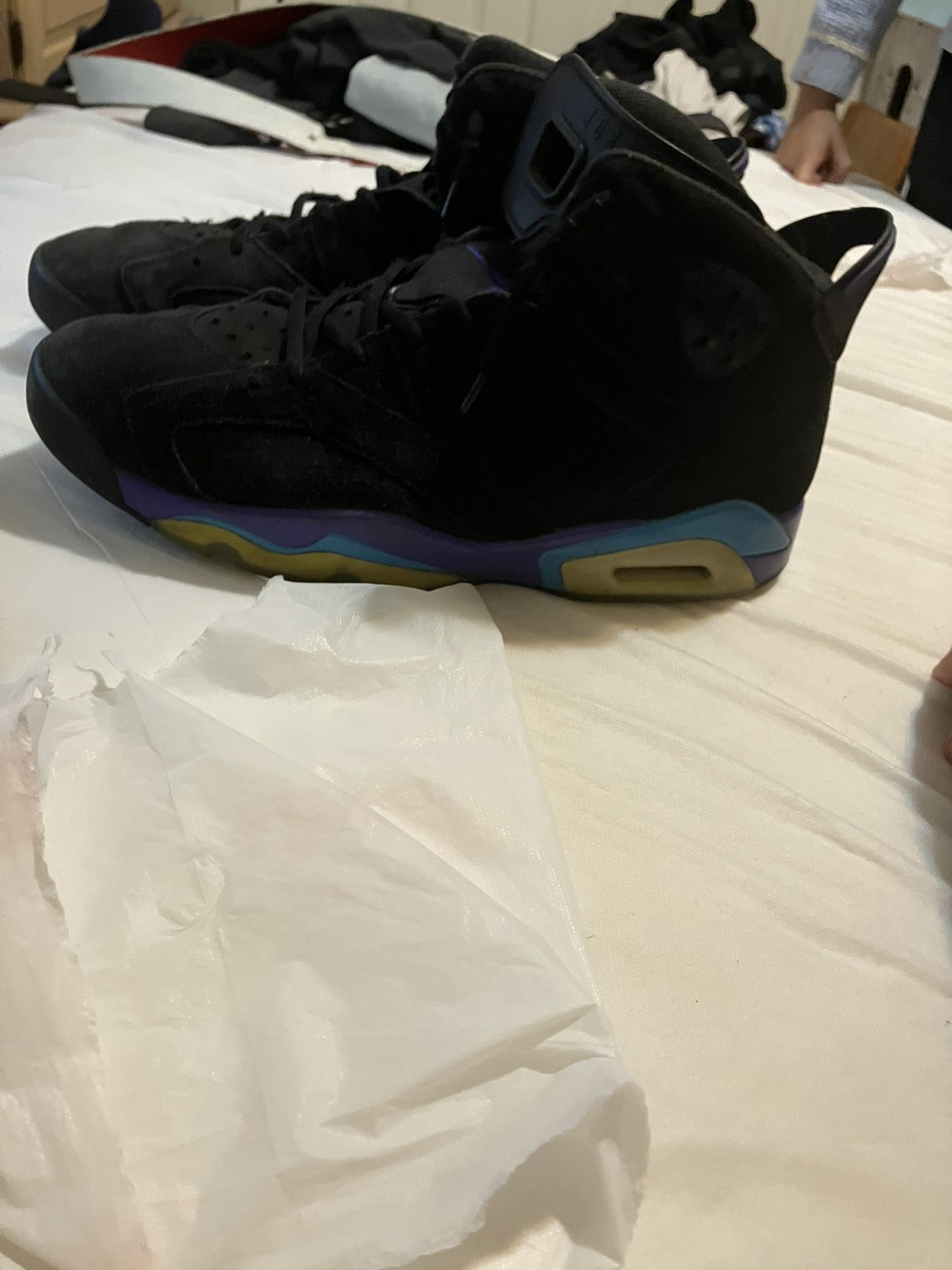 Air Jordan 6 Retro (agua) Sneakers Size 12