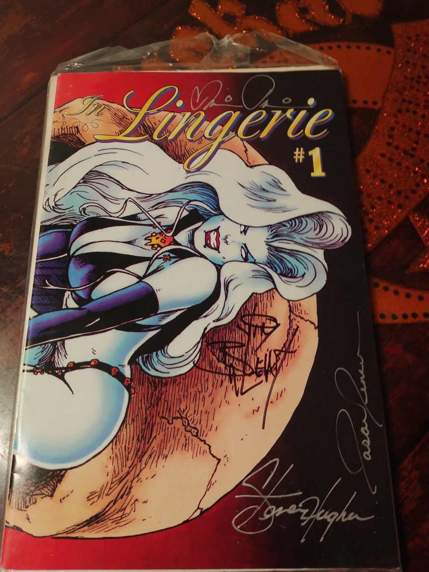 Lady death lingerie Signed Comic Book
