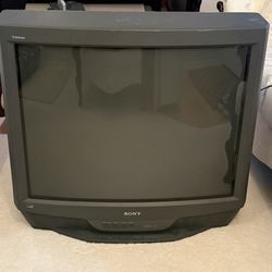 Sony Trinitron CRT 35” KV-35S45 - $200 FIRM