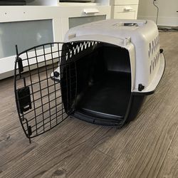 Pet Crate, Pet Carrier 