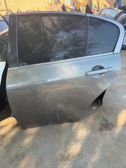 2008 Infiniti G37 Left/Driver Side Rear Door Part