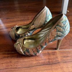 Tropical Heels