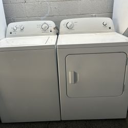 Kenmore Washer And Electric Dryer Set 