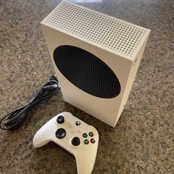 Like New Xbox Series S 512gb *willing To Trade For Nintendo Switch*