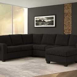 Large Sectional Sofa Couch!! New