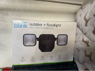 blink flood light new and sealed