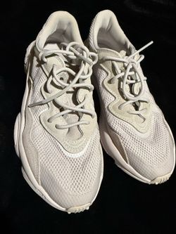 Adidas unisex men’s size 8.5 . Womens 10 $35 like new condition. Pick up only Fort Worth 28: Jacksboro Hwy 76114