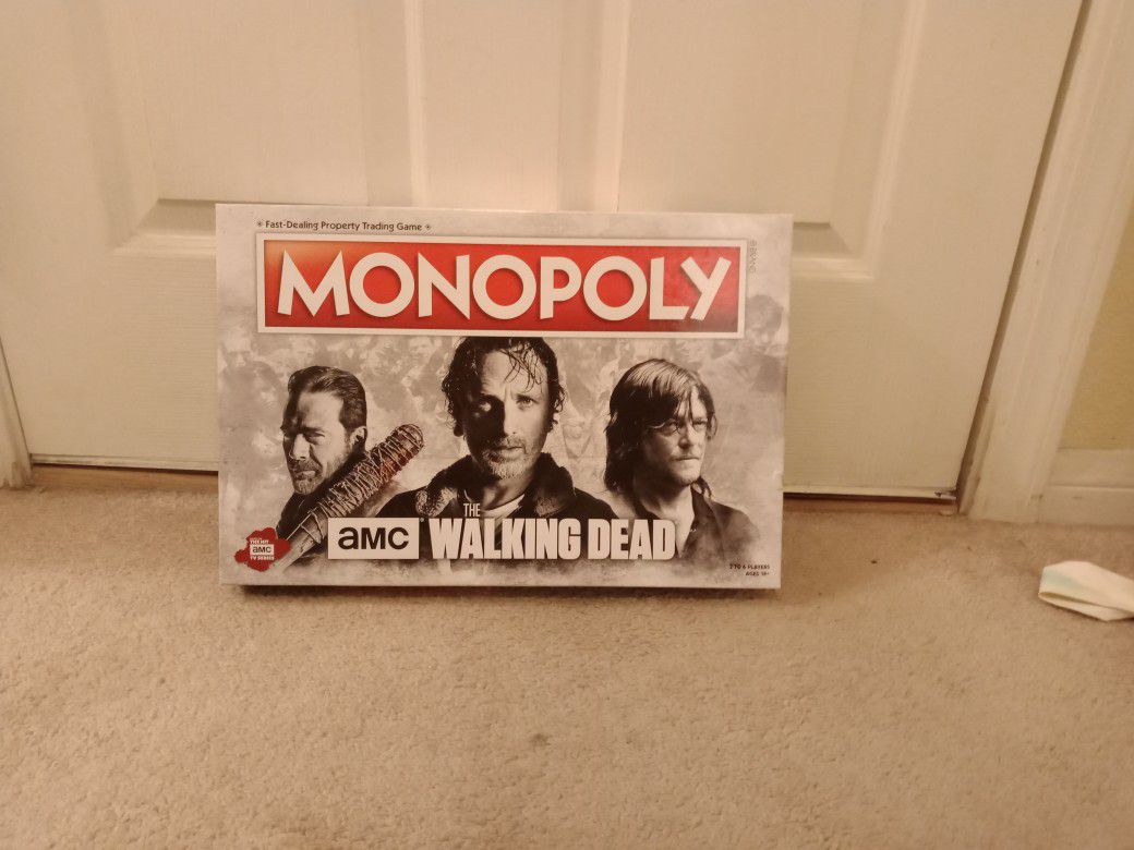 The Walking Dead Monopoly Game Zombie Almost New Horror