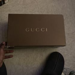 Gucci’s sneakers size 43 Black