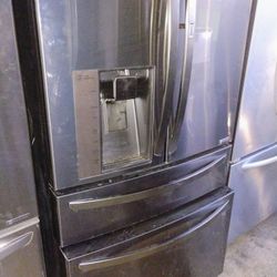 Refrigerador 4 DOORS BLACK STAINLESS STEEL WITH ICE DISPENSER