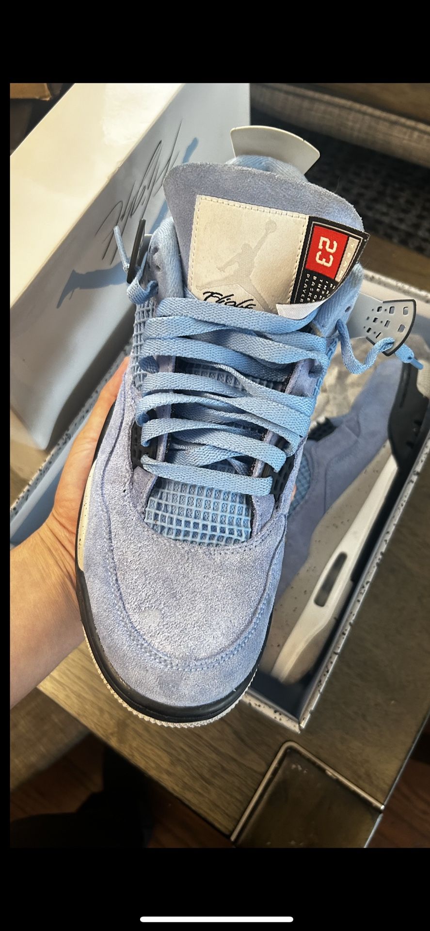 Jordan 4 UNC