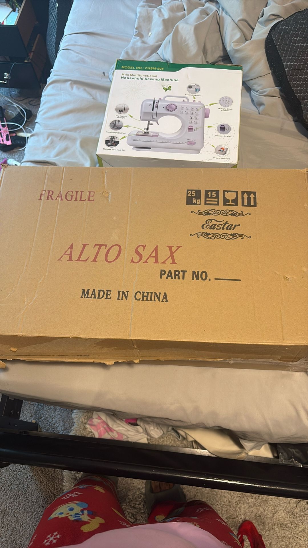 EASTER ALTO SAXAPHONE