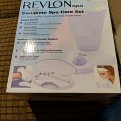 Revlon complete Spa Care Set