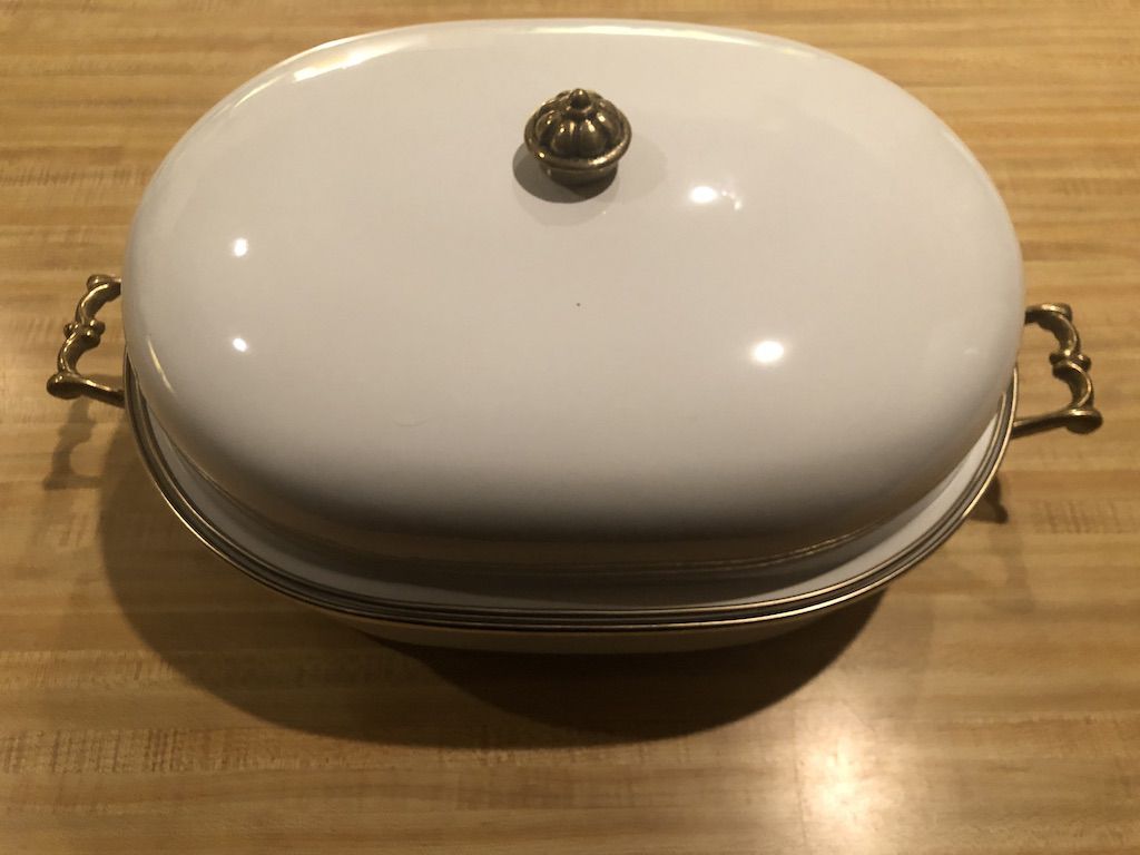Kitchen - Vintage Enamel Roasting Pan with Lid