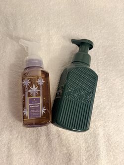 Bath And Bodyworks Foaming handsoap And Soap dispenser