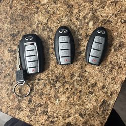 Q60 Redsport 2017 Key Fobs